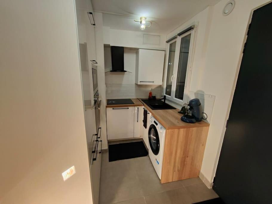Joli Appartement Au Pied Du Tramway เบอซองส์ ภายนอก รูปภาพ